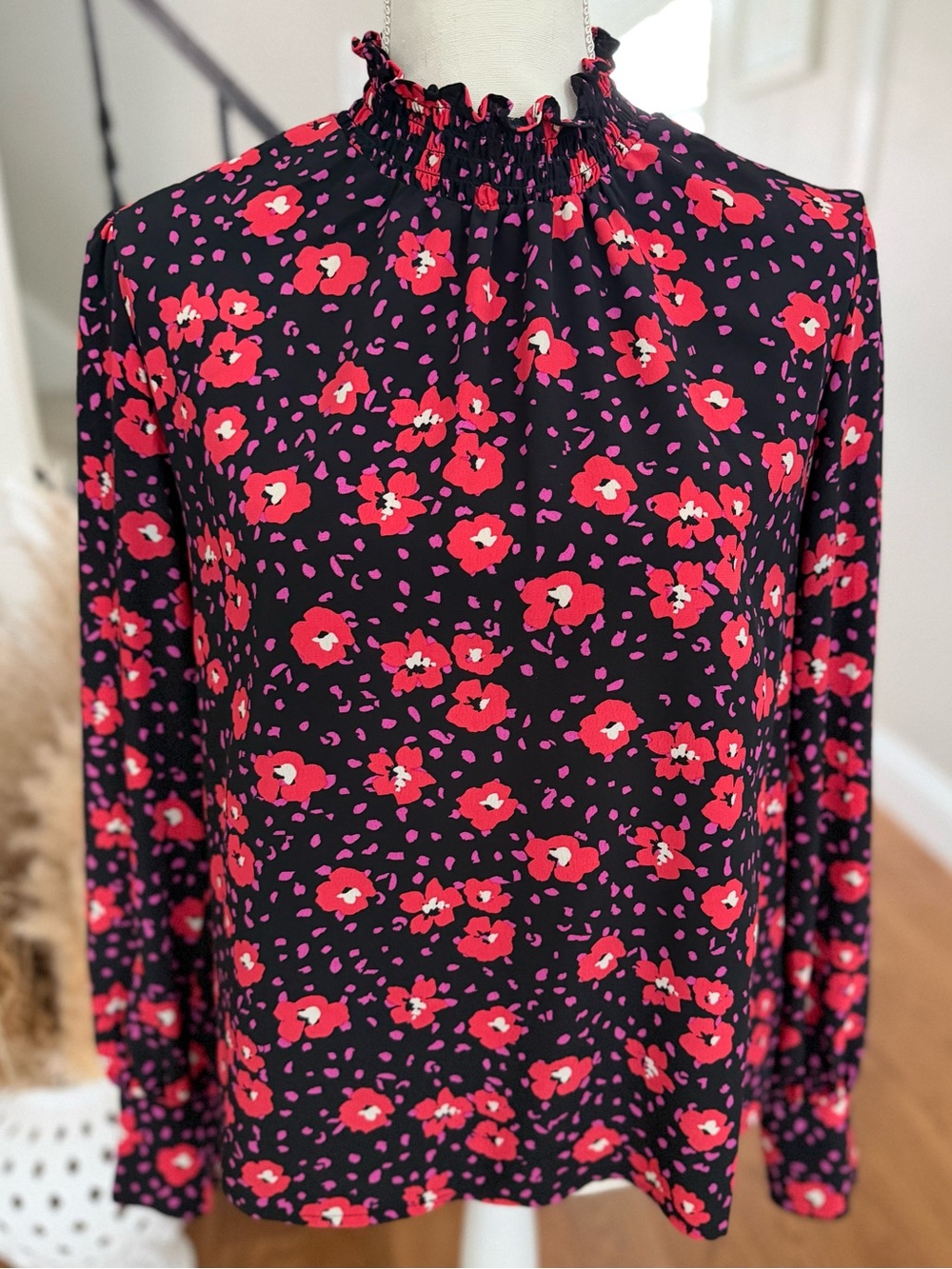 Sanctuary Floral Ruffle Mock Neck Blouse - Red & Pink Flowers